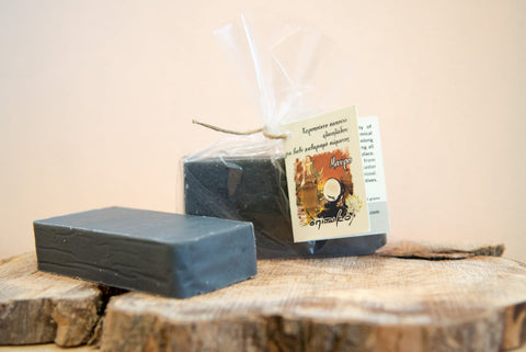 παραδοσιακό χειροποίητο σαπούνι ελαιόλαδου με ενργό άνθρακα για βαθύ καθαρισμό